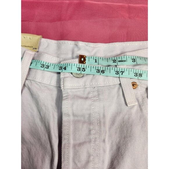 Levi's 501 Women's Shorts Size 32 High Rise Lilac Denim Cutoff Button Fly (27) - Picture 6 of 6